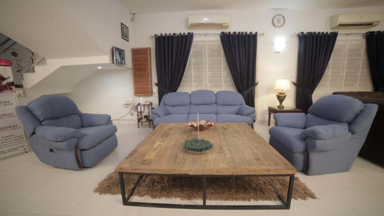 Four Squares Karachi Exterior foto